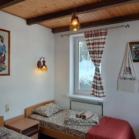 Отель у сестер