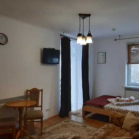 у сестер Отель Сходница